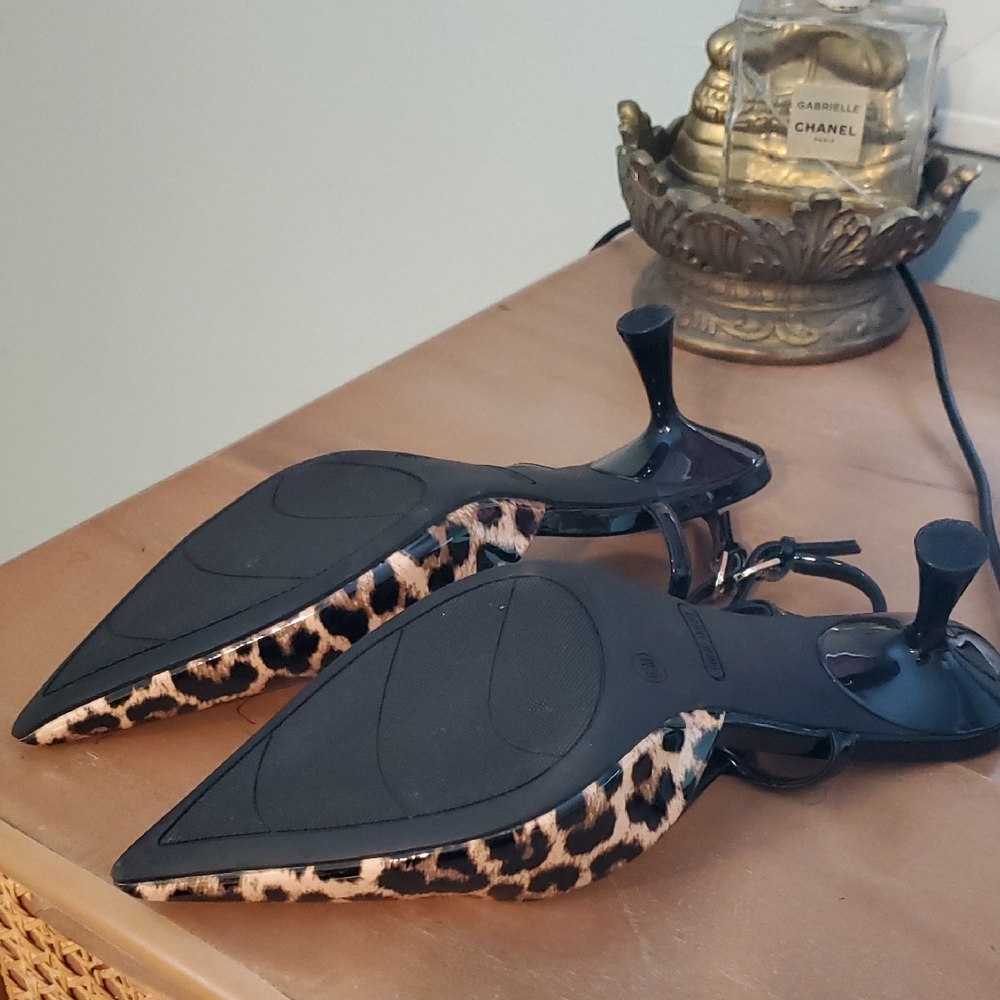 Leopard Print Slingback Heels - Picture 7 of 9